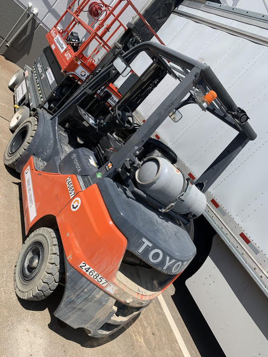 2022 TOYOTA 50-8FGU25