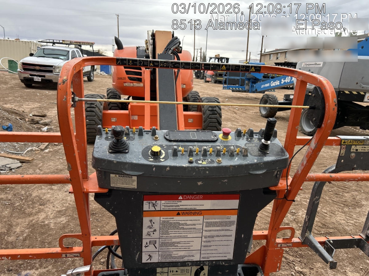 2022 JLG 600AJ