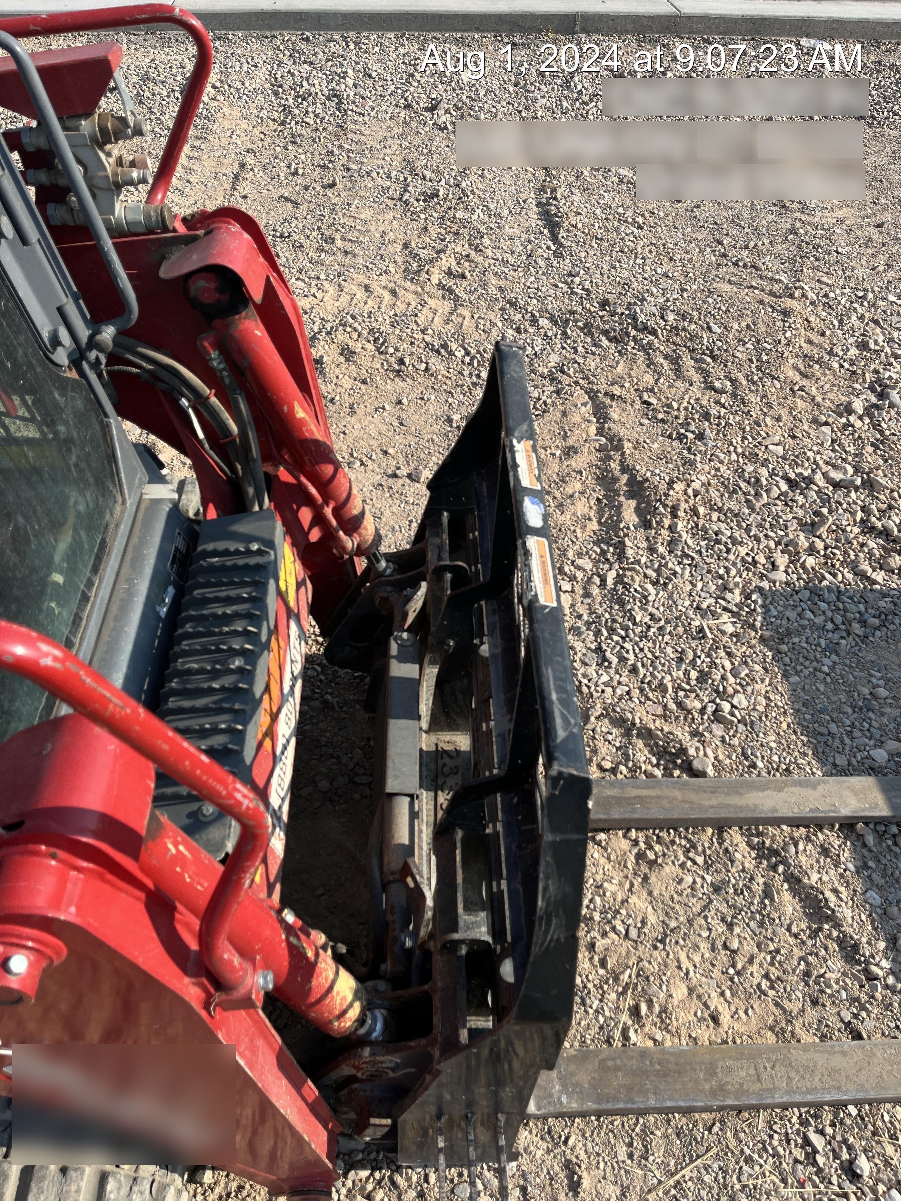 2018 ARROW MATERIAL HANDLING 48" Pallet Forks - Arrow