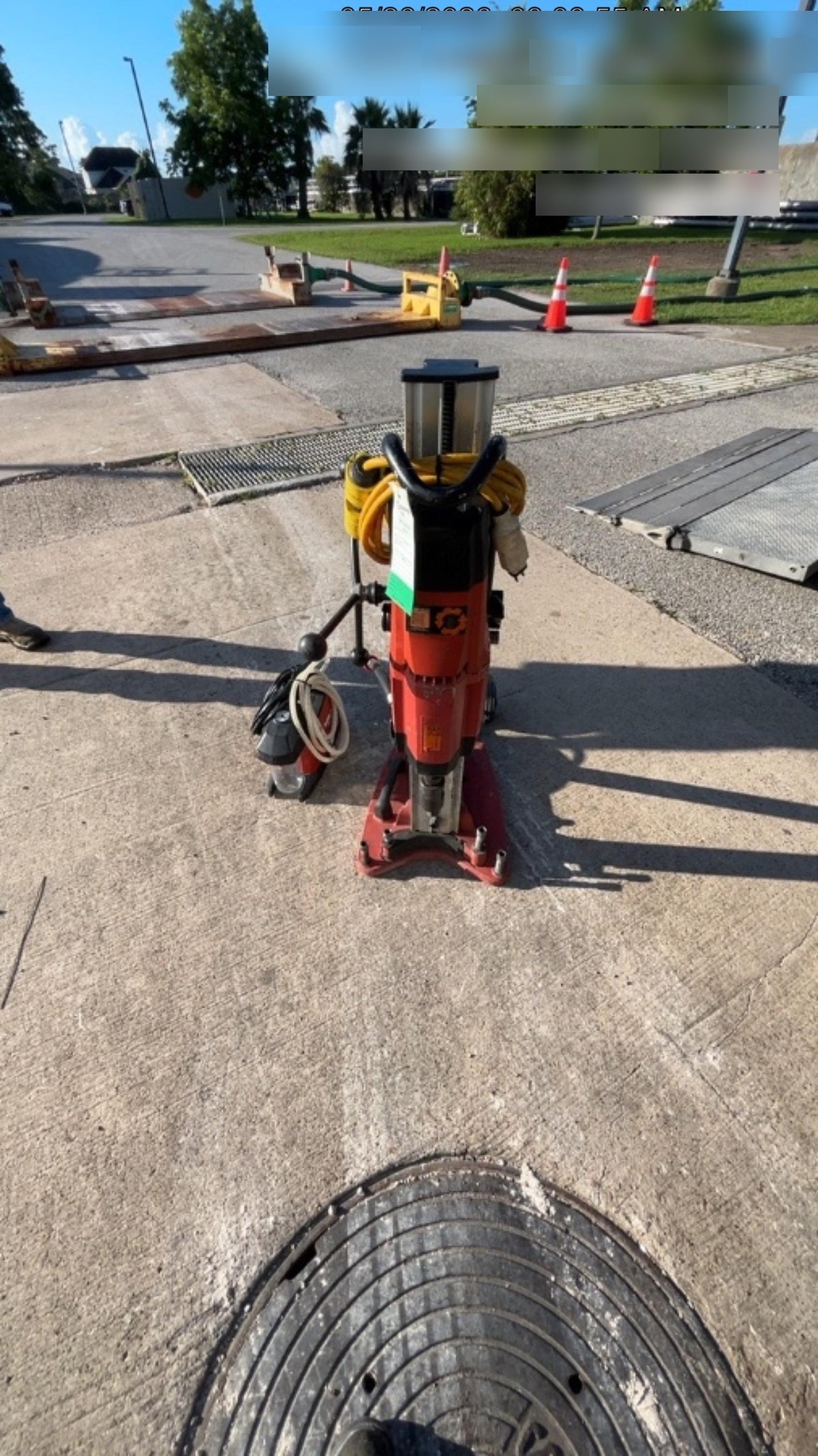 2022 HILTI DD250E