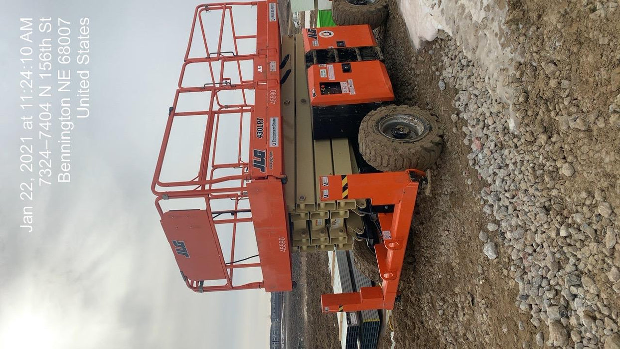 2019 JLG 430LRT