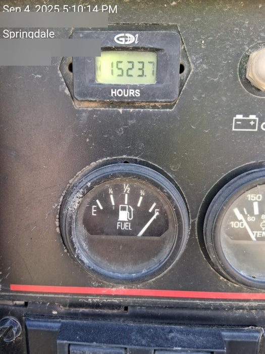 2021 Lincoln Electric Vantage 322 Vantage 322 Ready Pak 3 w/ Decals, ORANGE (includes trailer, cable rack, fender light kit) NO Telematics