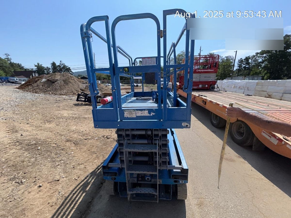 2020 Genie GS-3246 Standard, Folding full height swing gate