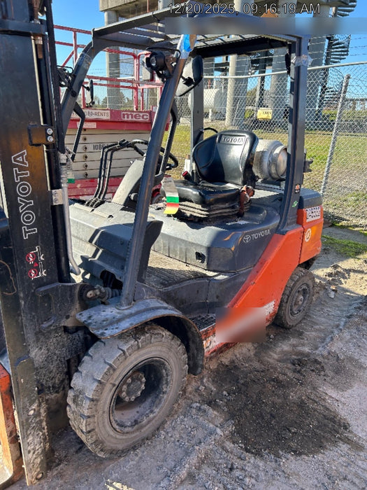 2022 TOYOTA 50-8FGU25