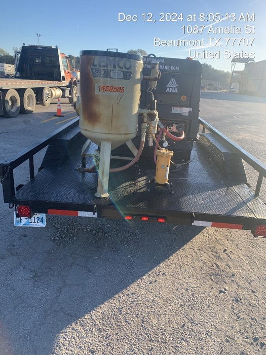2024 TEXAS PRIDE TRAILERS 18'-20' Lowboy Sand Blasting Unit