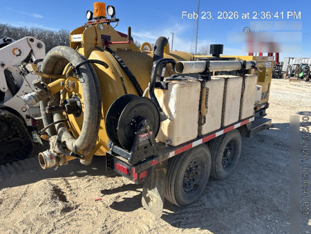 2023 Vac-Tron LP573XDT T4 Koehler Diesel Engine, 500 Gallon Debris Tank, x2 100 Gallon Water Tanks
