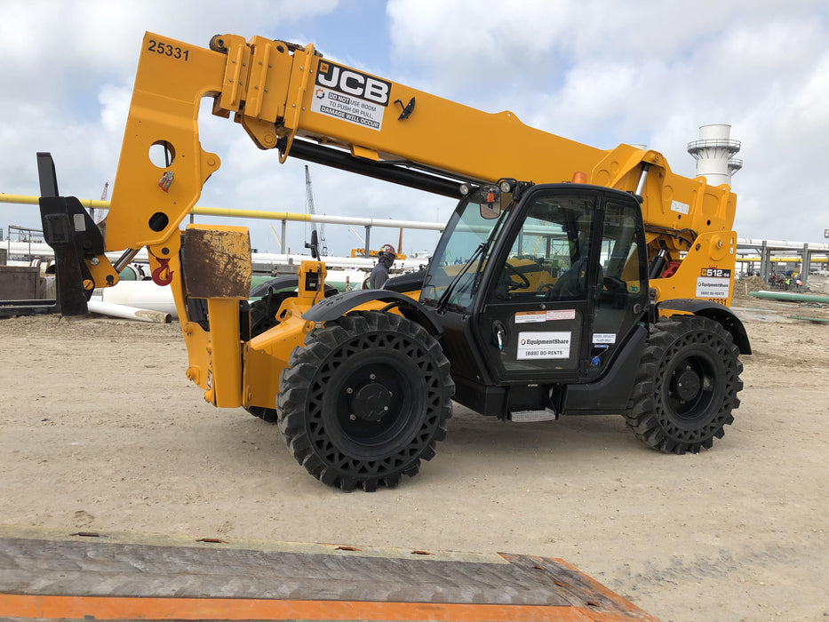 2019 JCB 512-56 109 HP w/CAB/HVAC, Beacon, Aux Hydraulics, Worklights, Solid Tires, 60" Carriage/Forks