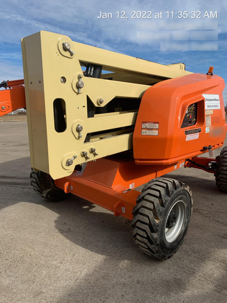 2019 JLG 450AJ