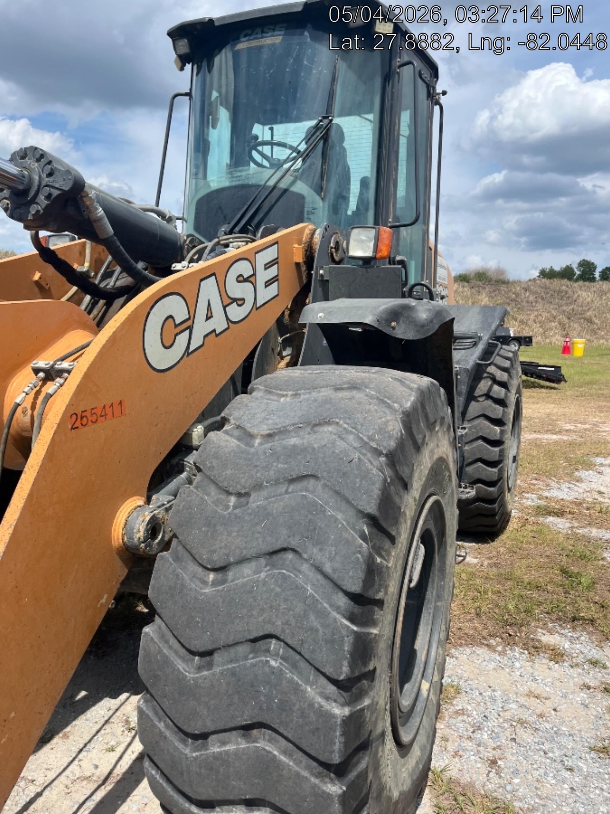 2022 CASE 821G