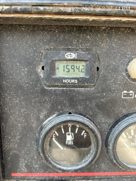 2021 Lincoln Electric Vantage 322 Vantage 322 Ready Pak 3 w/ Decals, ORANGE (includes trailer, cable rack, fender light kit) NO Telematics