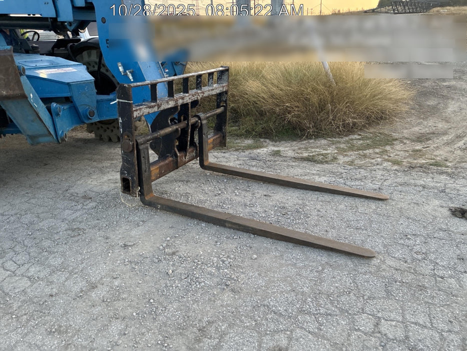 2017 Genie GTH-1056 Genie GTH1056, Solid Tires, 60" carriage, Open ROPS