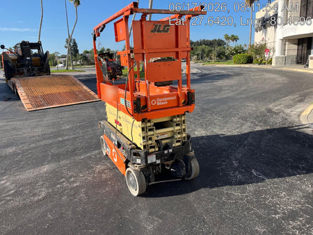 2023 JLG ES1932