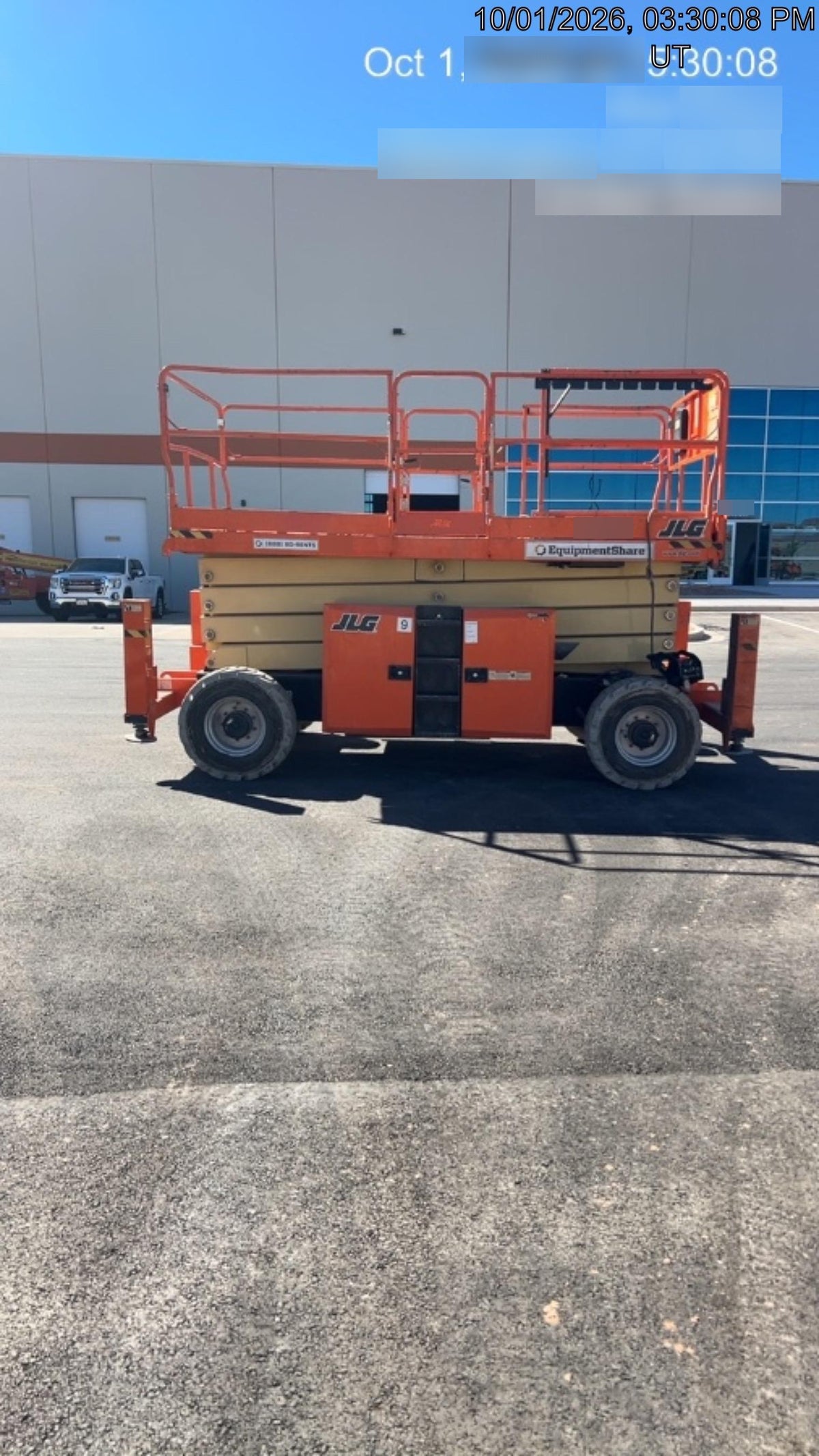 2020 JLG 430LRT