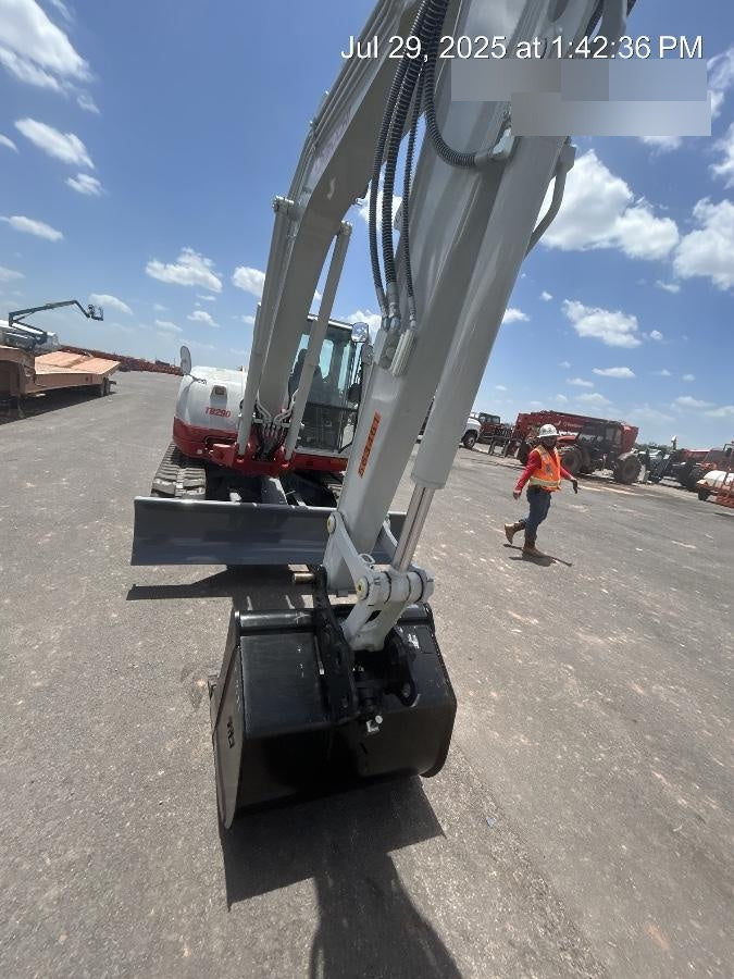 2025 TAKEUCHI TB290-CR