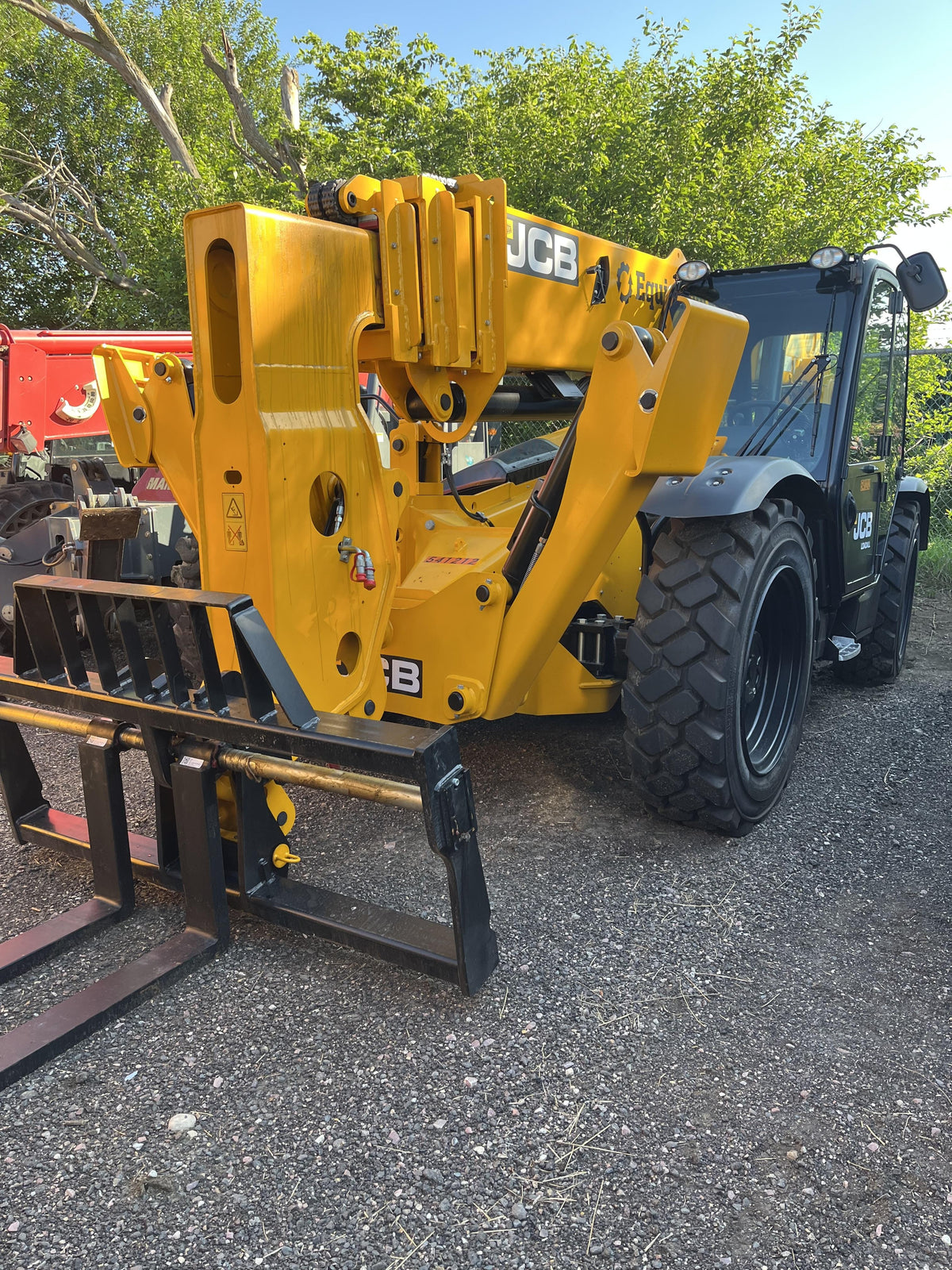 2025 JCB 510-56