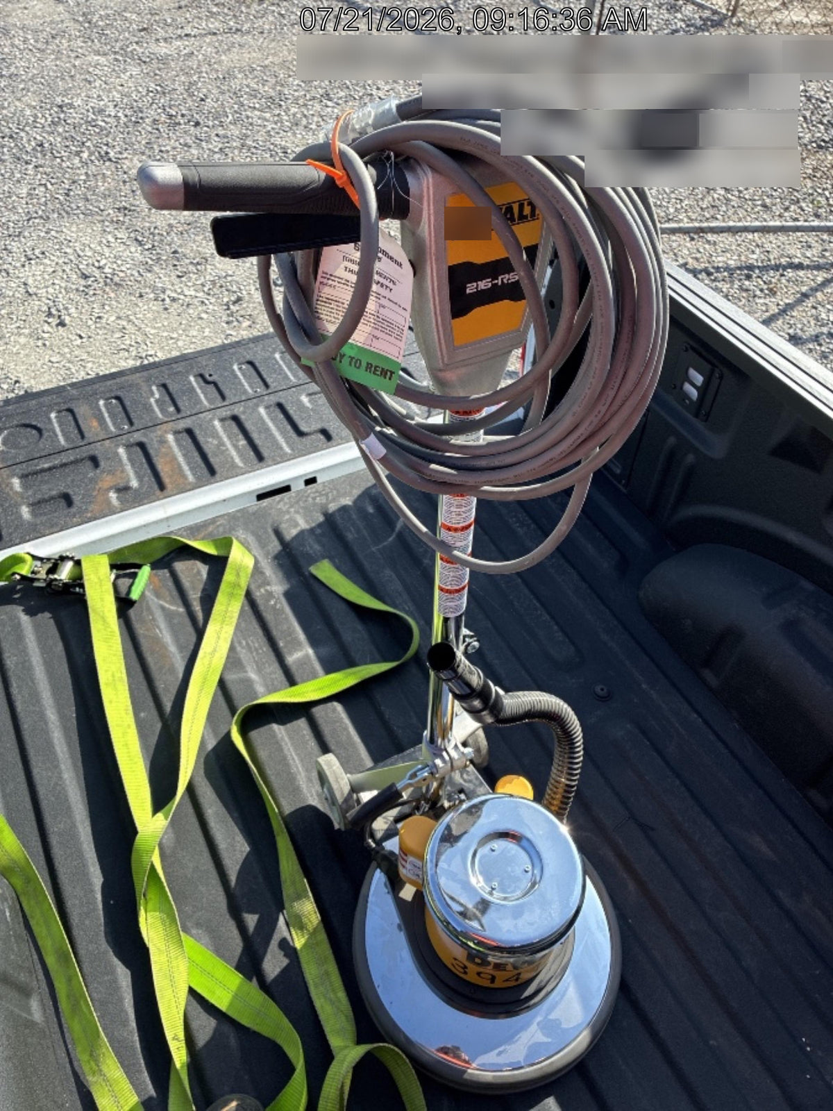 2024 DEWALT 216-RS