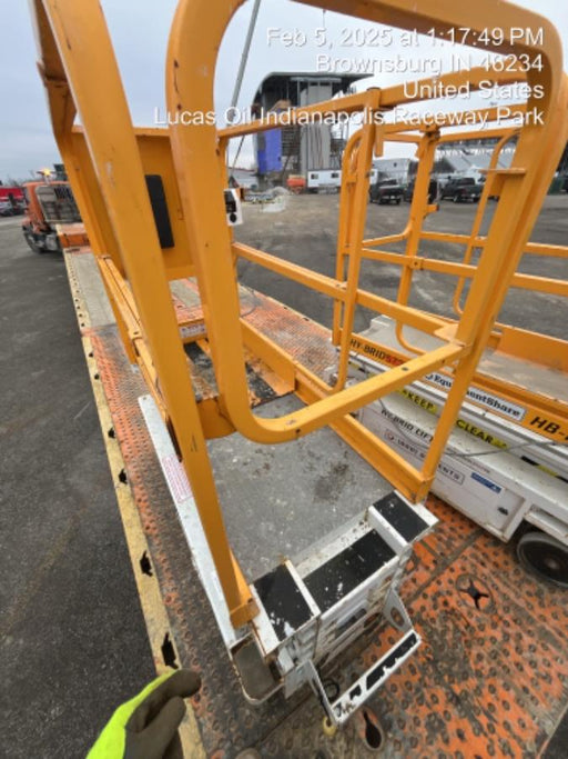 Custom Equipment HB-1430 <ul>
 <li>Hy-Brid Scissor Lift</li>
  <li>Platform capacity up to 670 lbs.</li>
  <li>Working height up to 20 ft</li>
  <li>Weighs under 1,700 lbs.</li>
  <li>Non-marking wheels </li>
</ul>