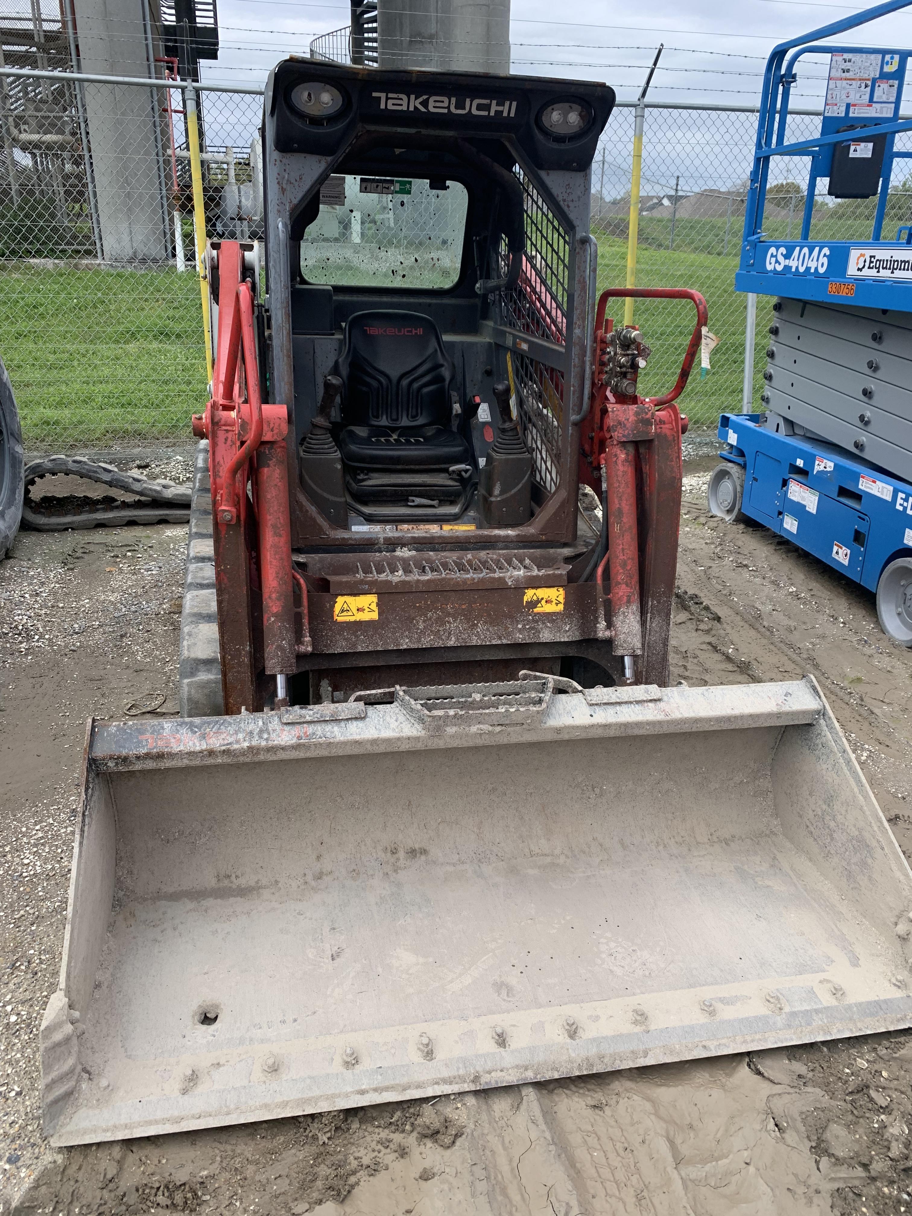 2022 TAKEUCHI TL6R
