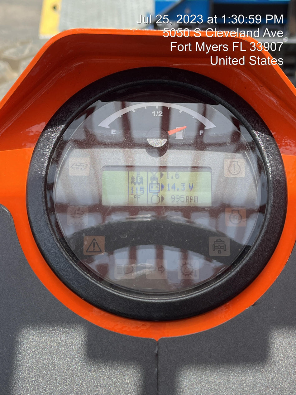 2023 SKYTRAK 8042