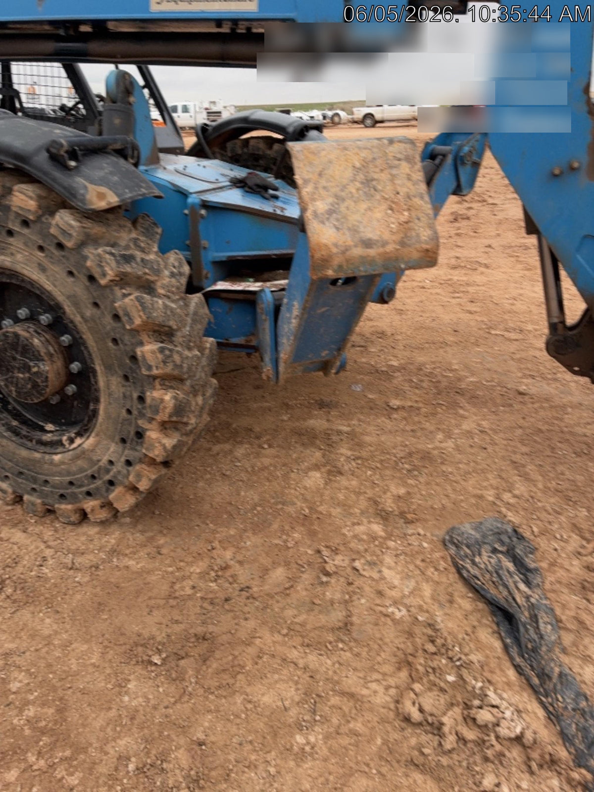 2018 Genie GTH-1056 Genie GTH-1056 w/ROPS, Work Lights, Solid Tires, RH Cab Mesh, Beacon, 60" Carriage and Forks
