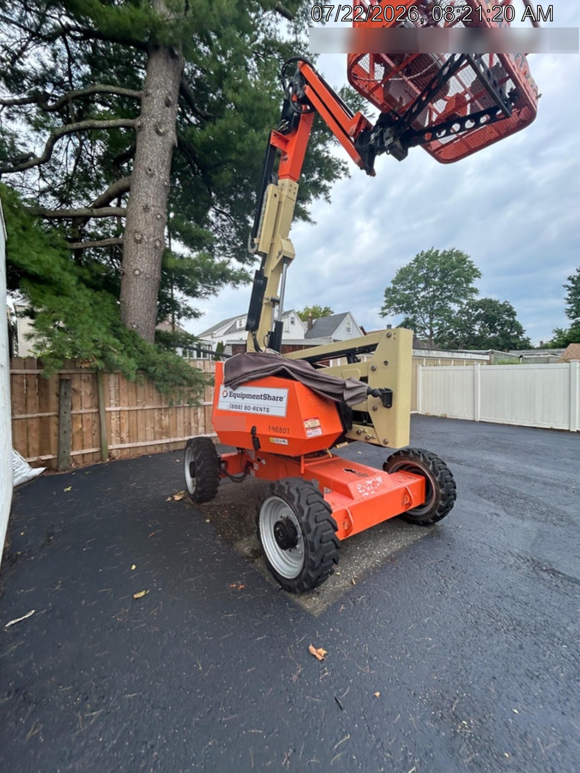 2021 JLG 340AJ