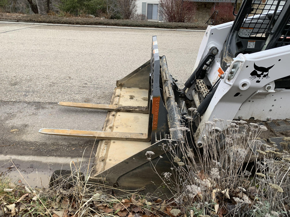 2021 PALADIN 48" Pallet Forks - Paladin