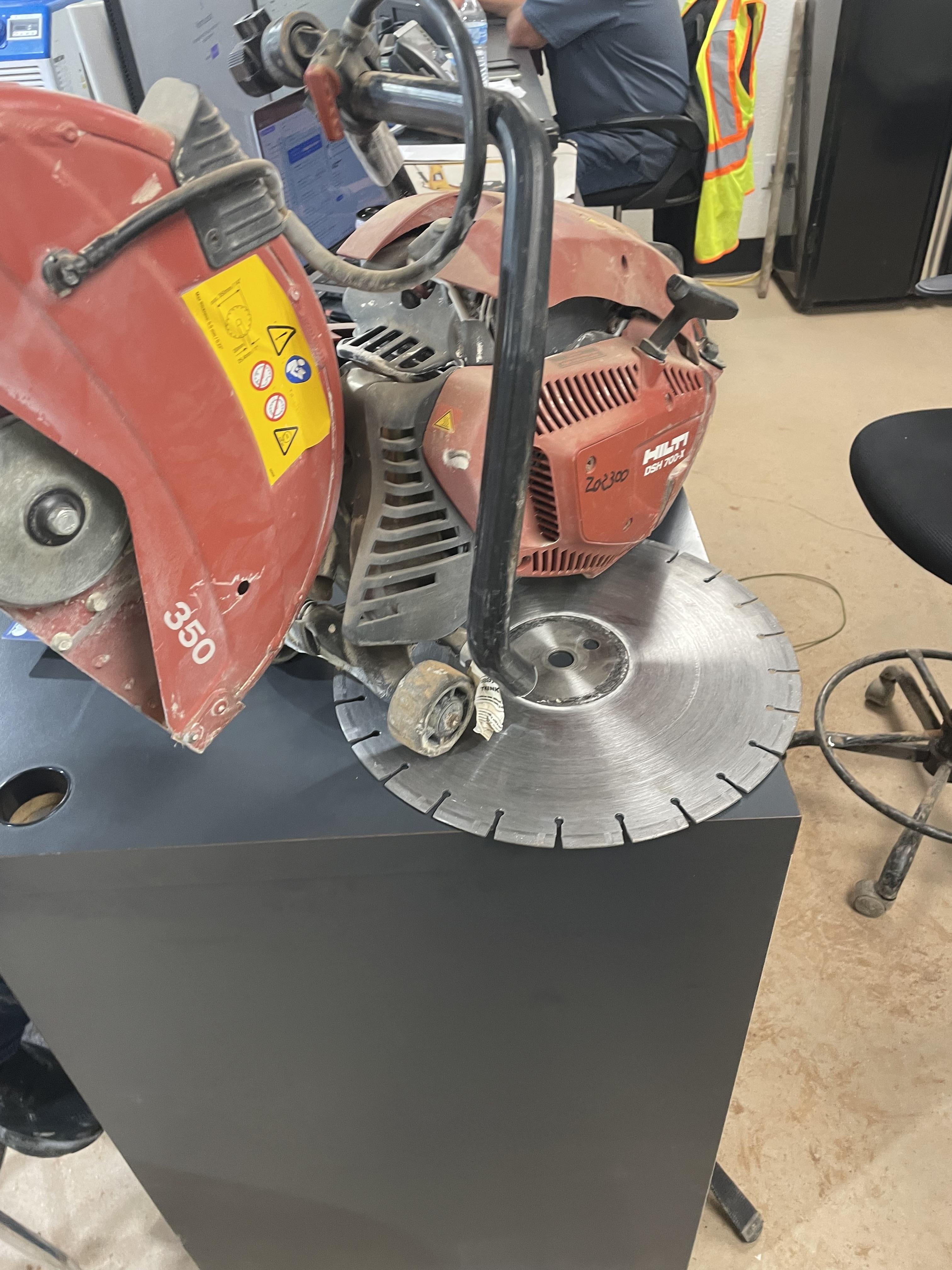 2022 HILTI DSH700-X