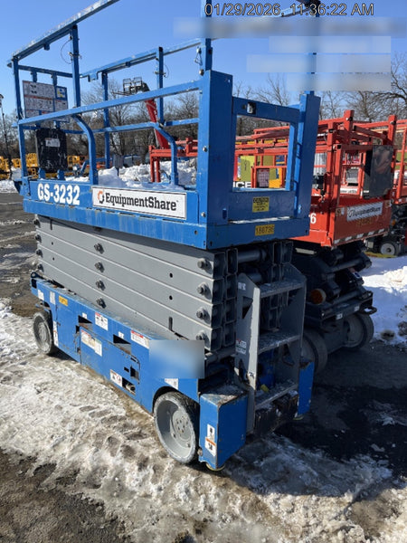 2021 GENIE GS-3232