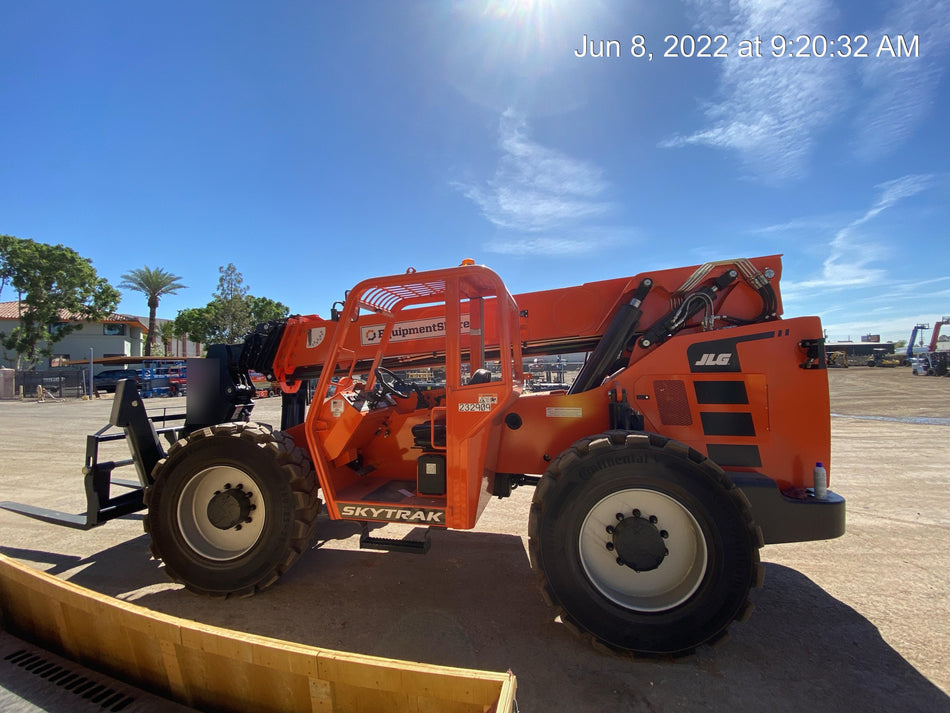2022 SKYTRAK 12054