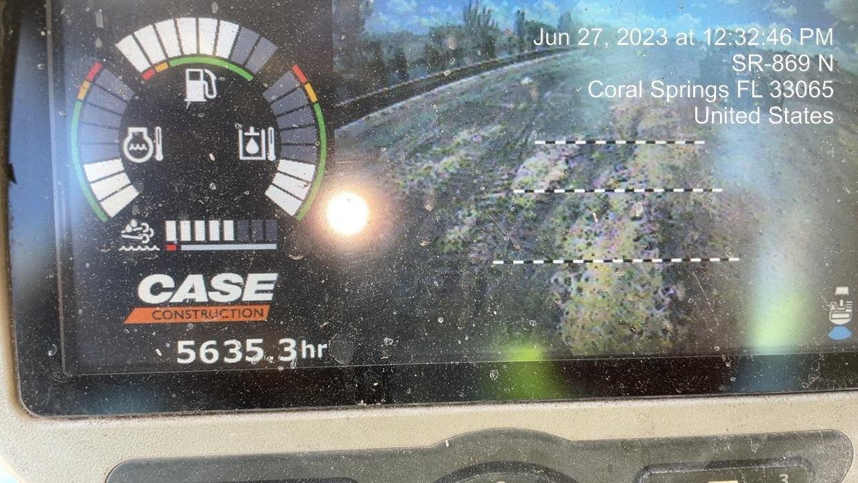 2016 Case CX350D CAB A/C, 13'-3" ARM, STEEL TRACKS, THUMB