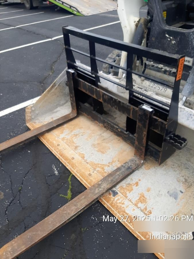 2024 ARROW MATERIAL HANDLING 48" Pallet Forks - Arrow