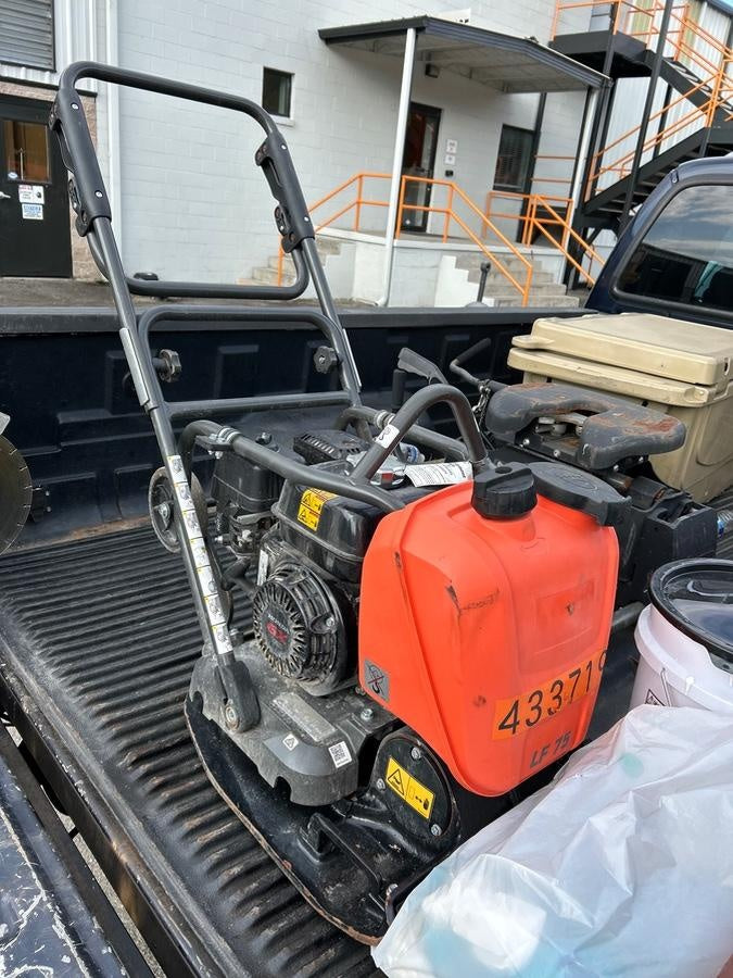 2024 HUSQVARNA LF75