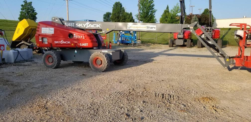 2017 SKYJACK SJ45T+