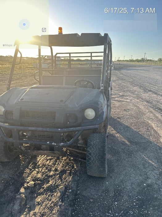 Kawasaki Mule PRO-DXT Kawasaki Mule PRO-DXT Diesel Utility Cart w/Alarm/Beacon, Hard Top, ES Track Hardware