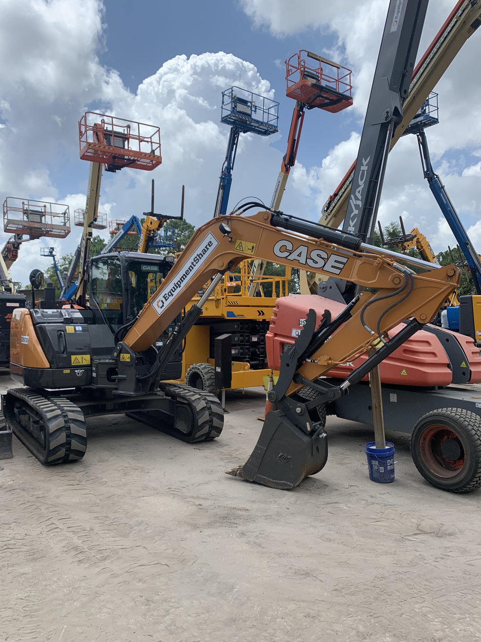 2023 CASE CX80C