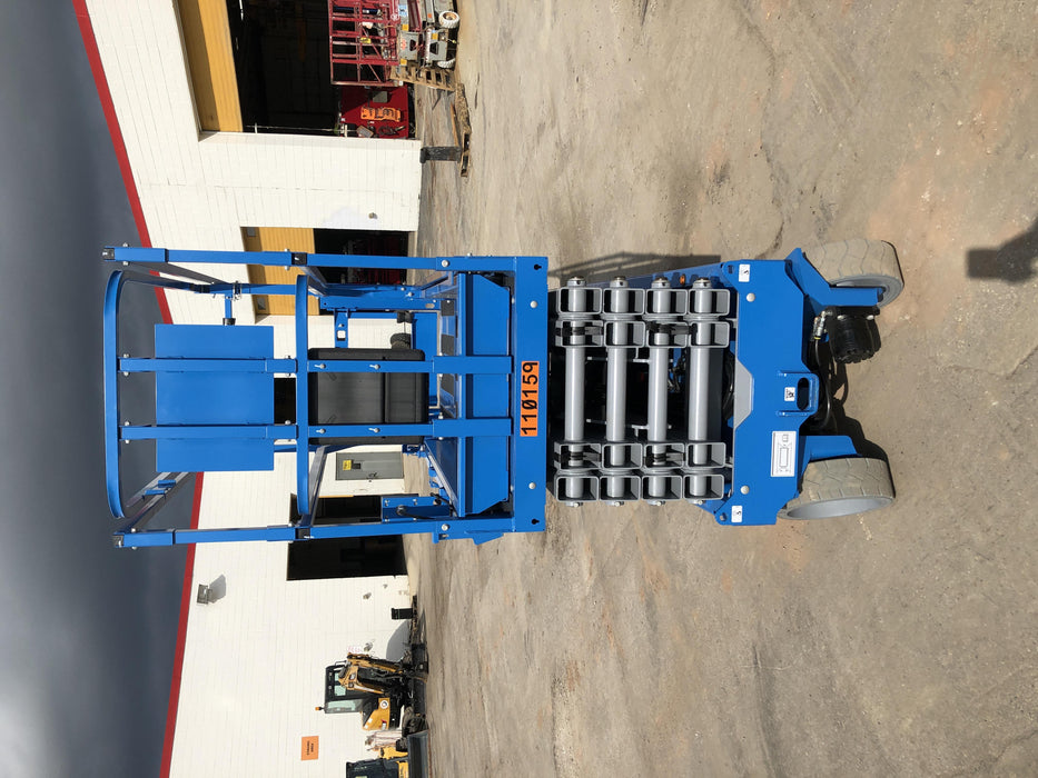 2020 Genie GS-3232 Standard, Folding half height swing gate