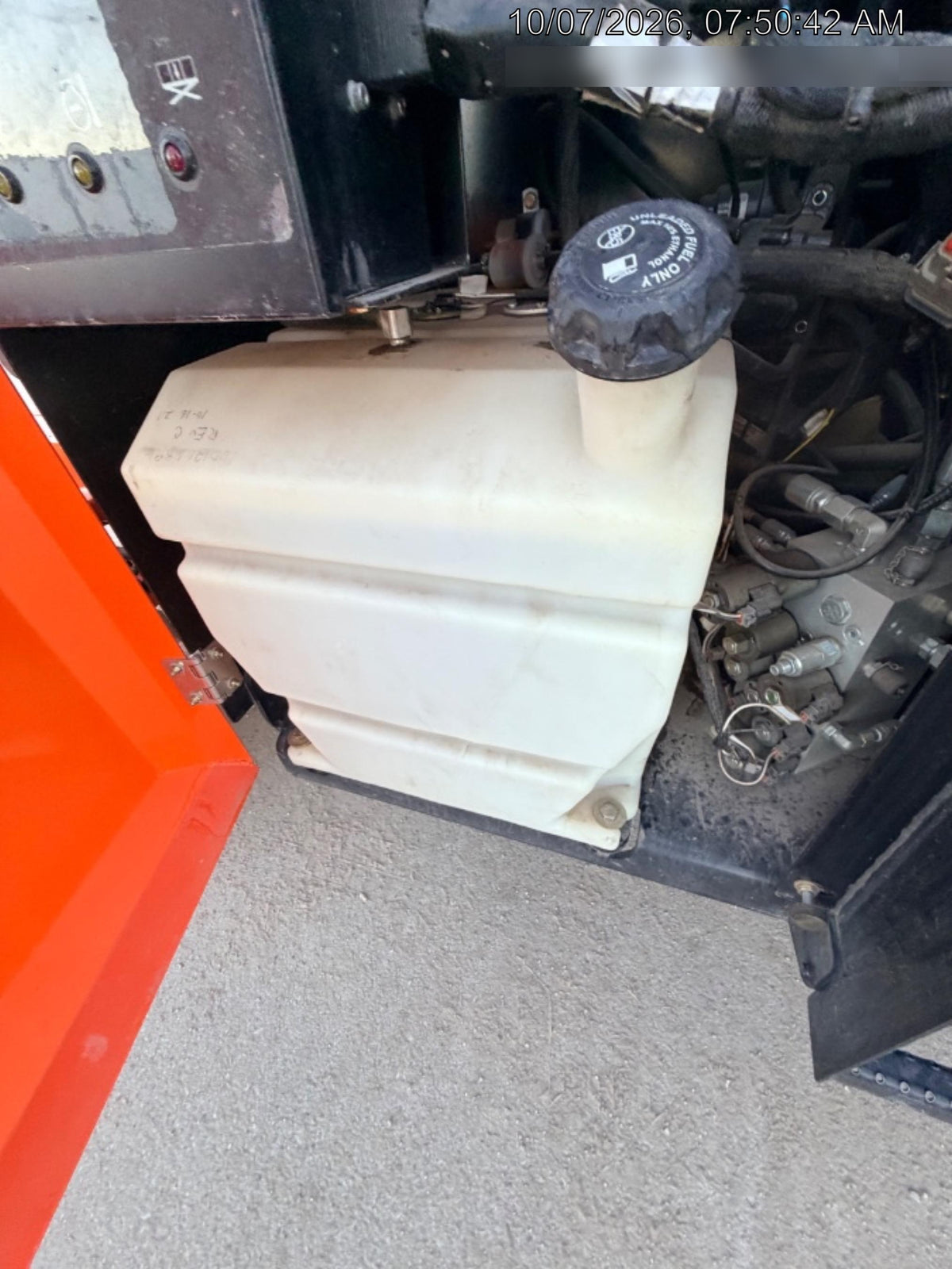 2023 JLG RT4394