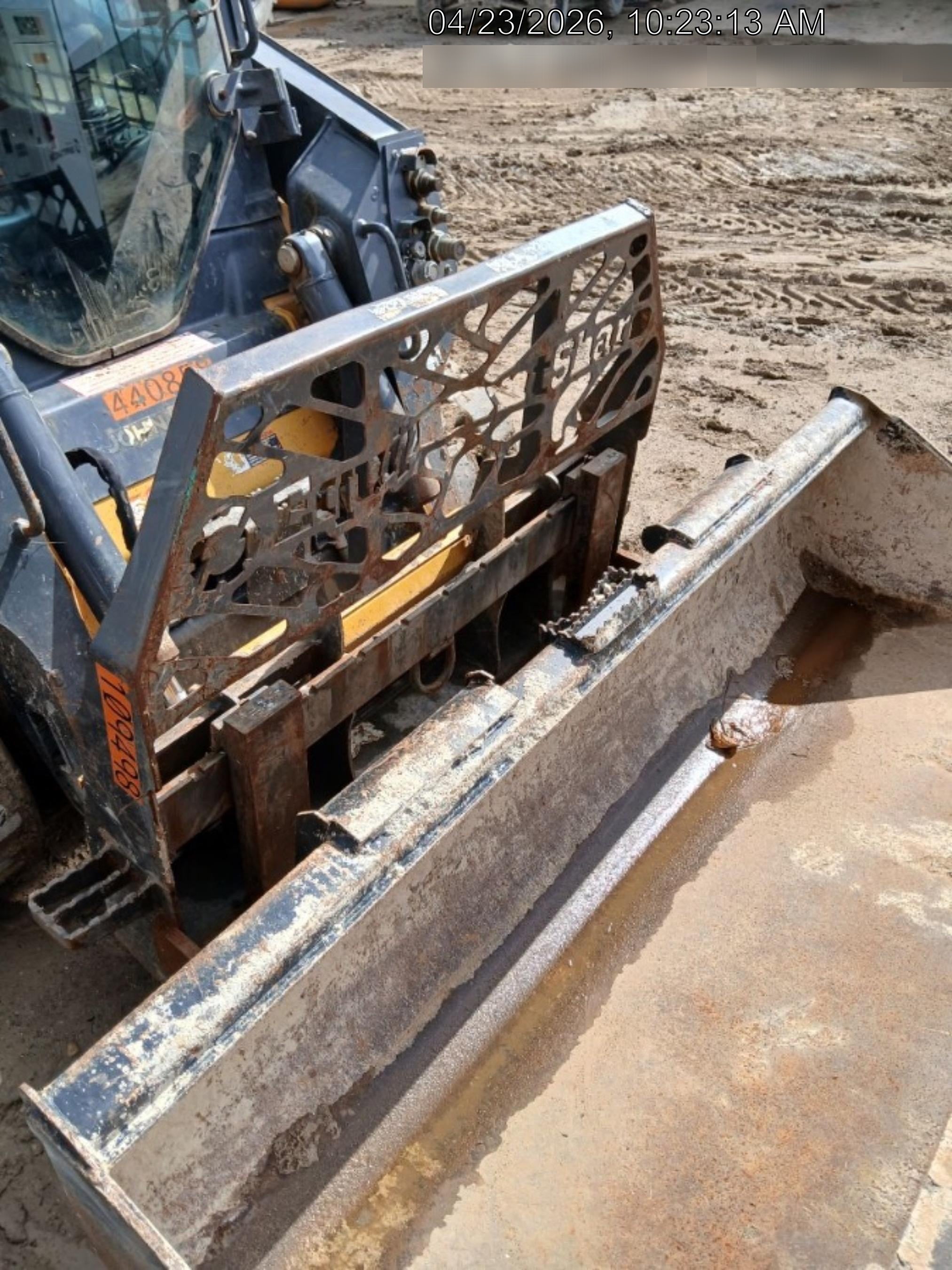 2020 EMKAY 48" Pallet Forks - Emkay