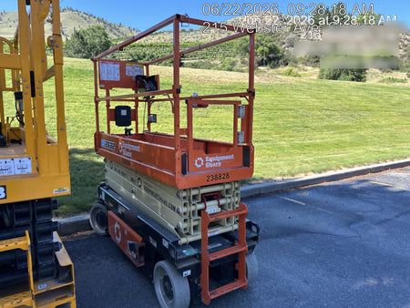 2022 JLG ES2632
