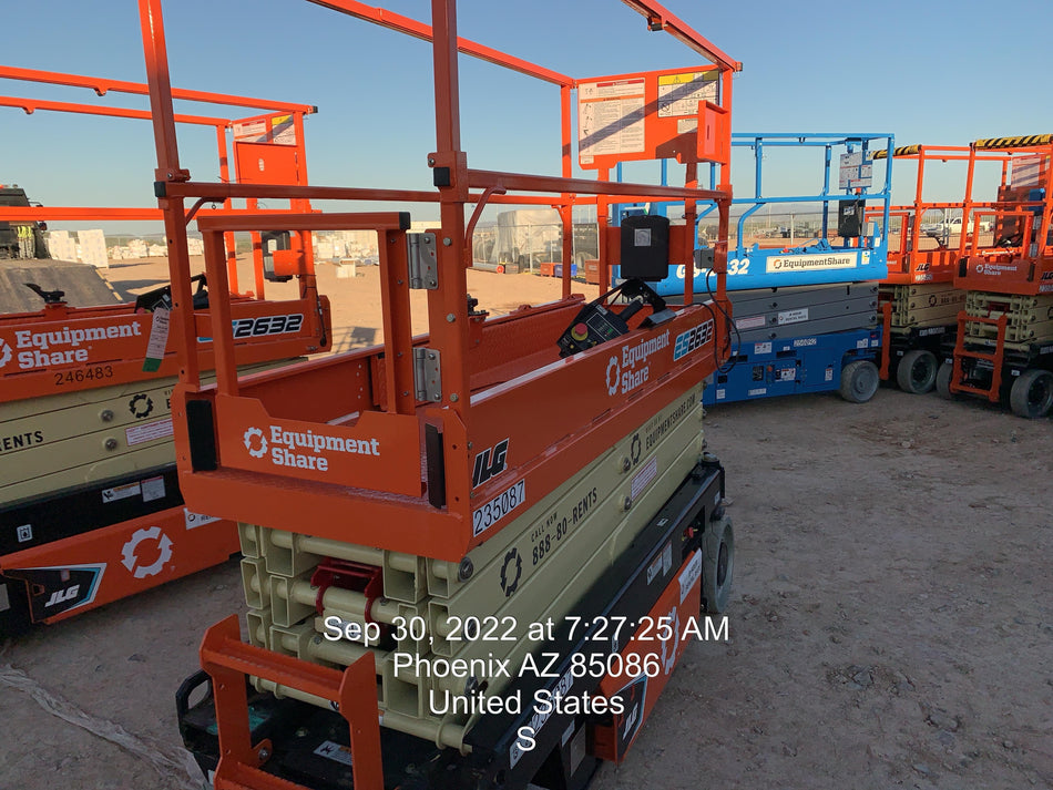 2022 JLG ES2632