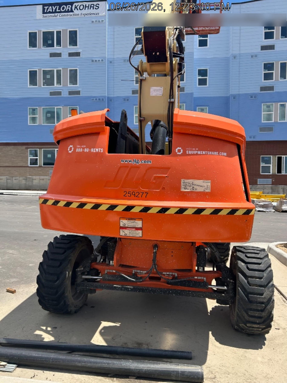 2022 JLG 660SJ