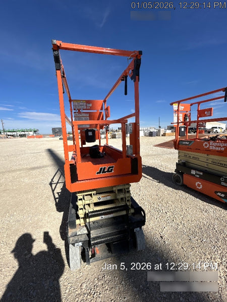 2025 JLG ES1932