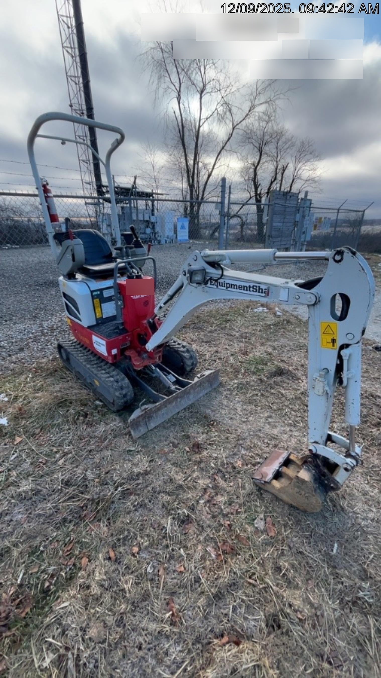 2022 TAKEUCHI TB210R
