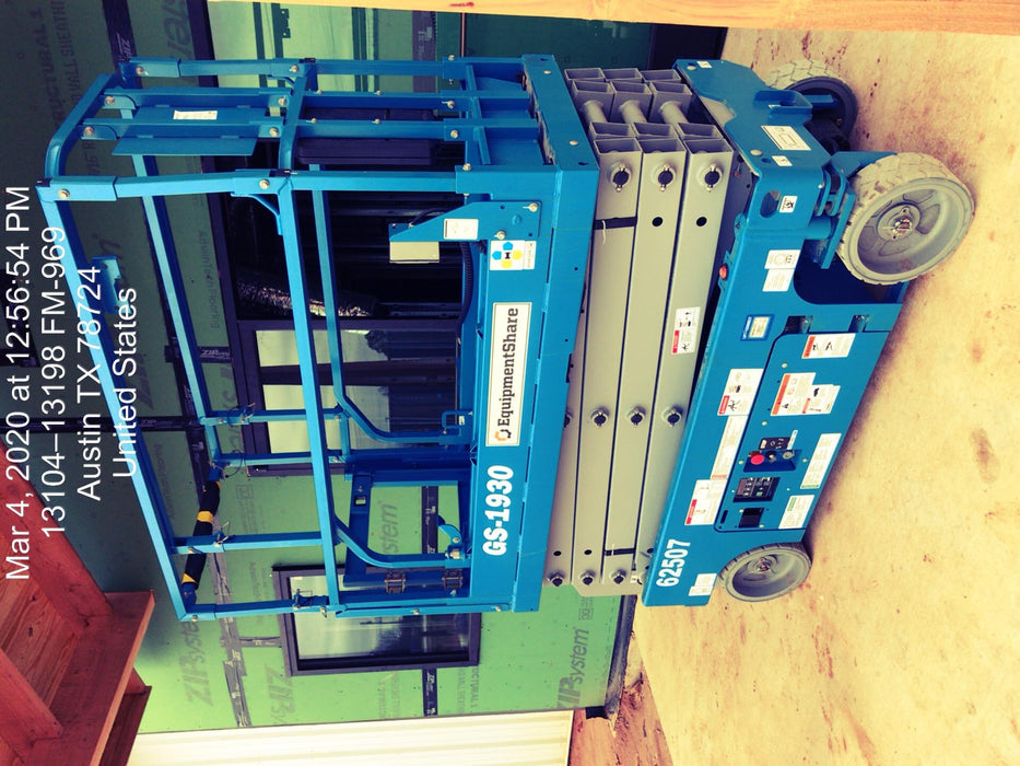 2020 Genie GS-1930 Solid Non Marking Tires, Beacon, Folding rails with half height swing gate