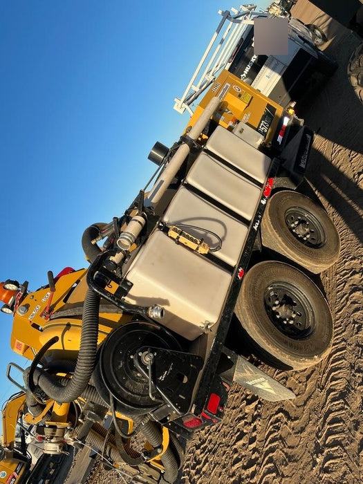 2022 VAC-TRON LP573XDT