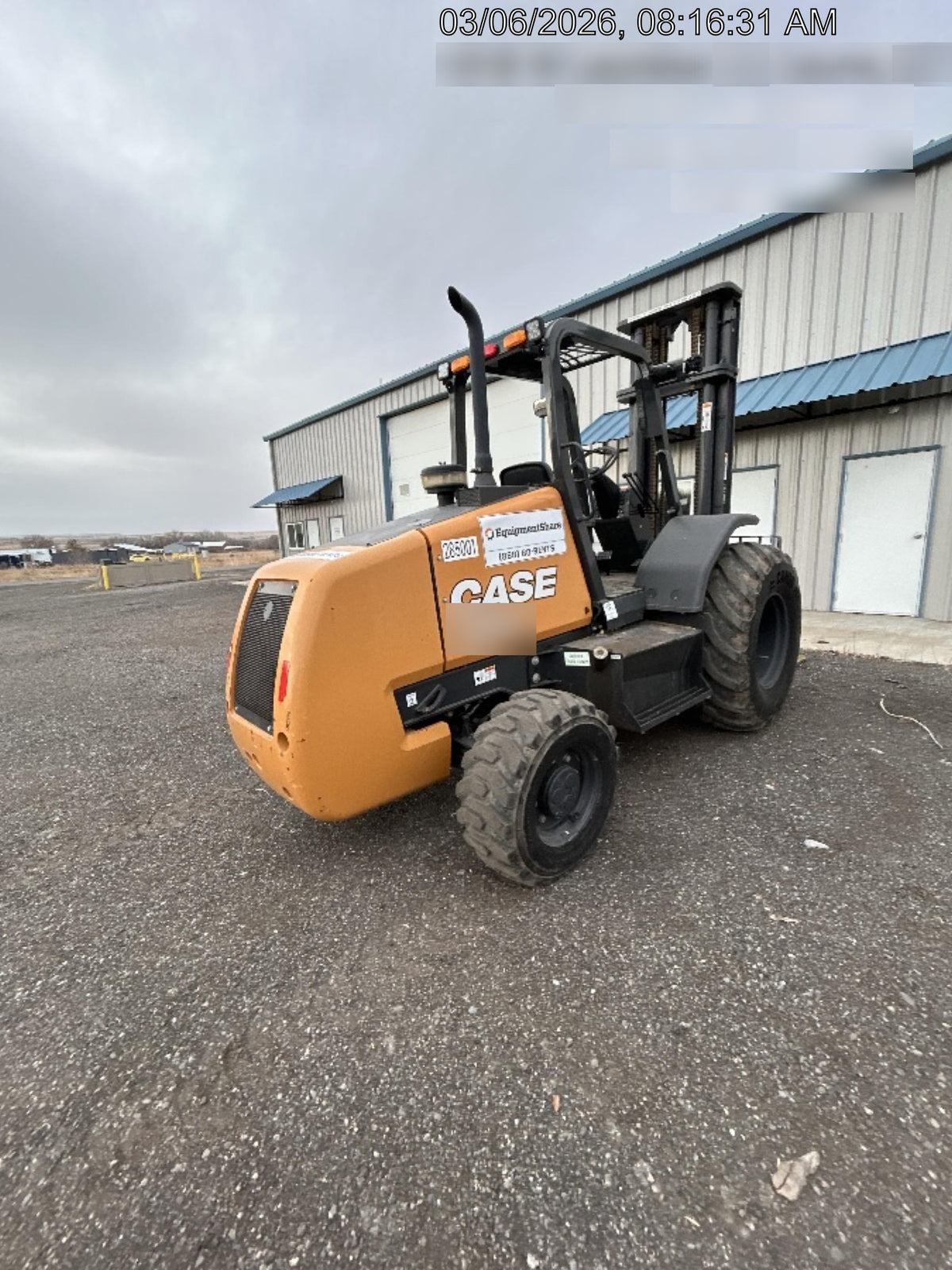 2023 CASE 588H