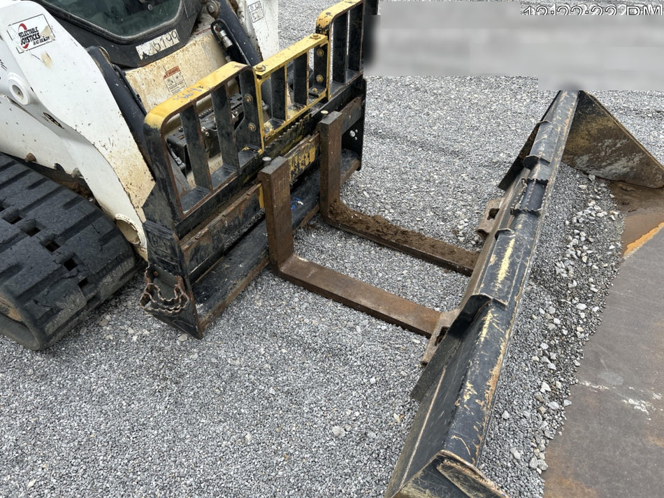 2022 ARROW MATERIAL HANDLING 48" Pallet Forks - Arrow
