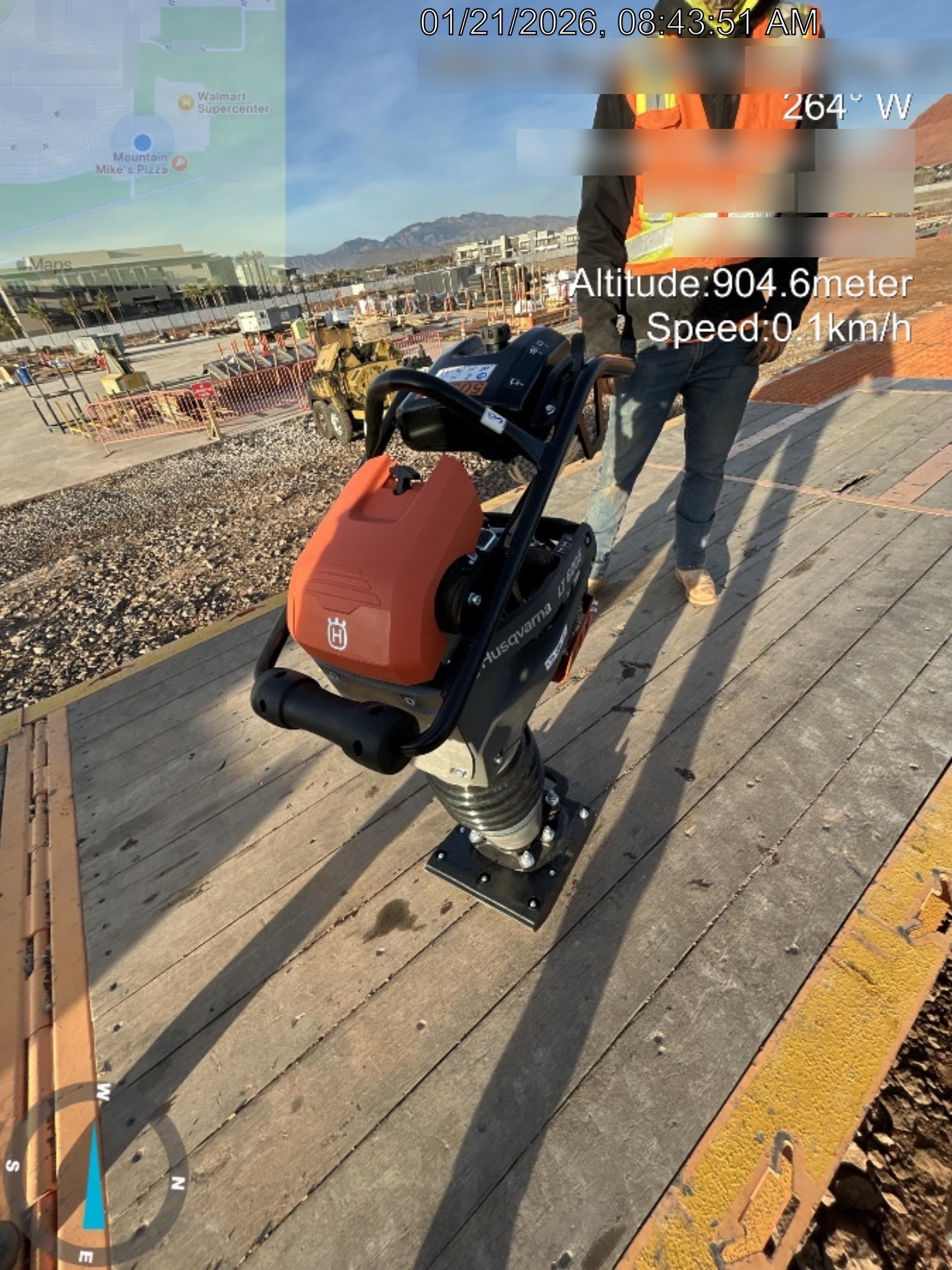 2025 HUSQVARNA LT6005