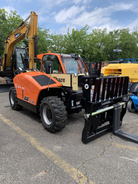 2023 JLG G5-18A