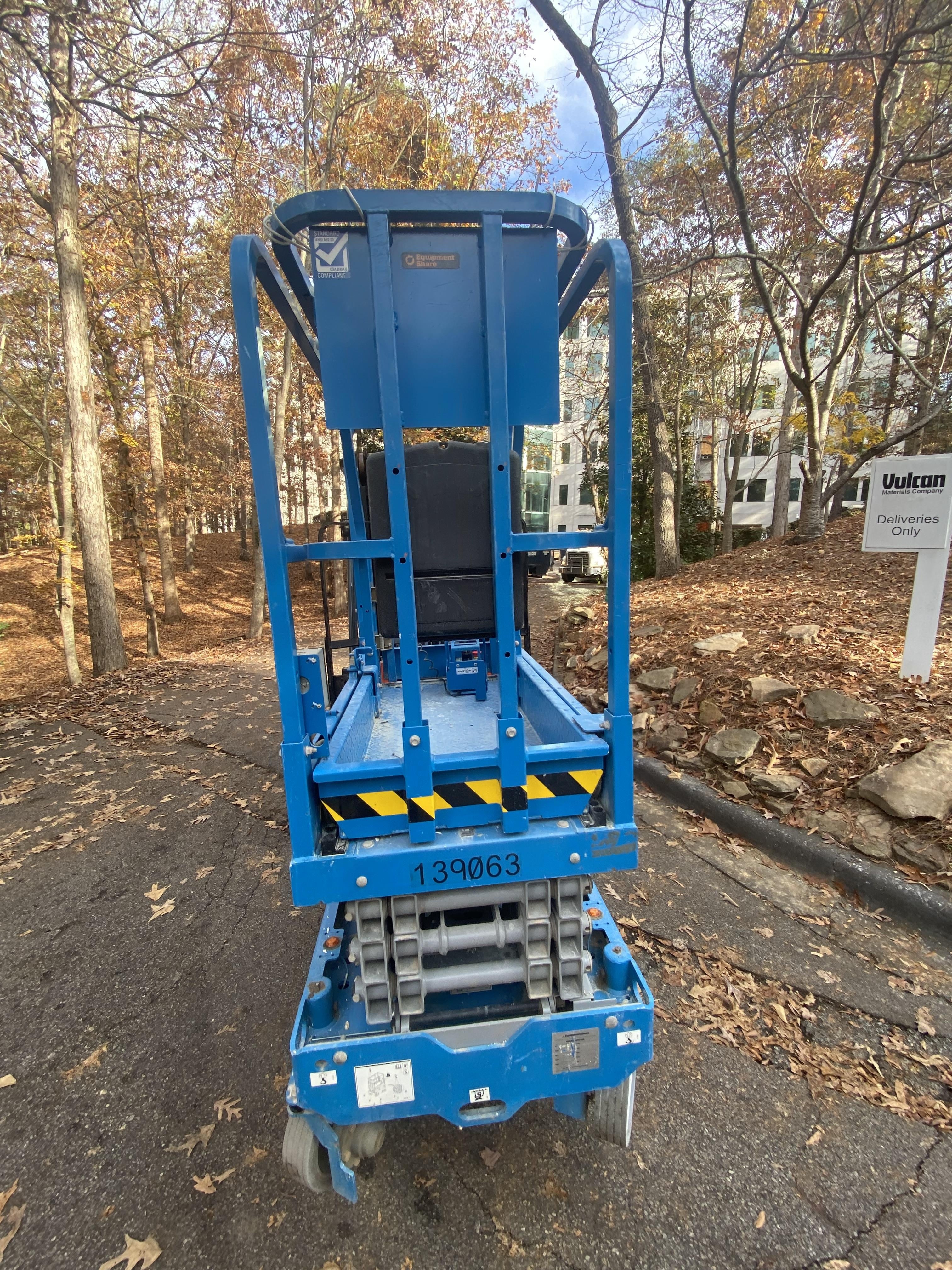 2021 GENIE GS-1330m